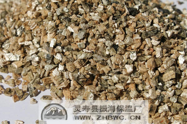 �½�ԭ����ʯ���Ƶ�����ɫ��ʯ����